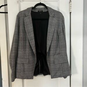 Torrid Black and White Blazer Classic Suit Jacket